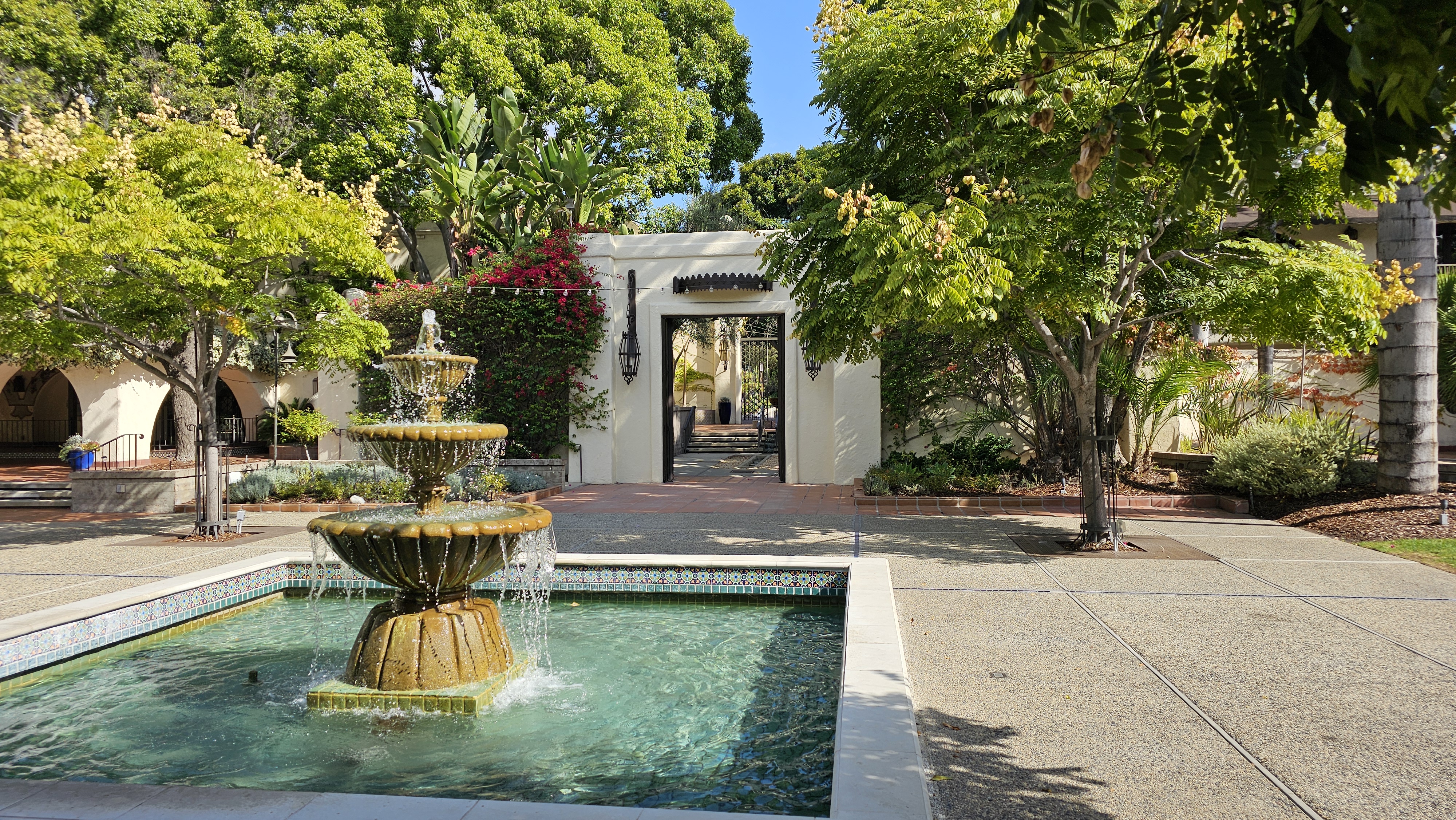 Fountain and garden entrance at the wedding venue